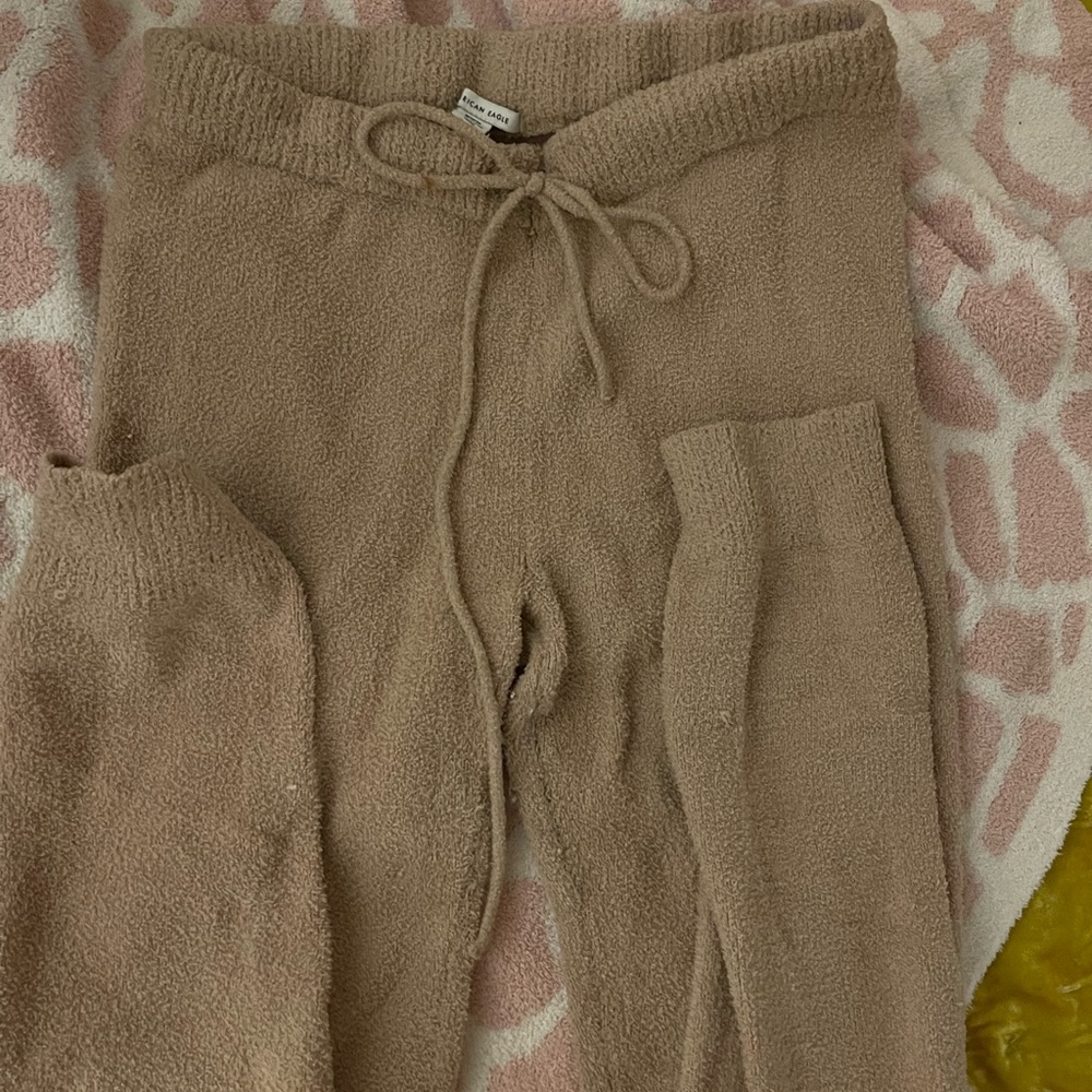 cozy american eagle leggings